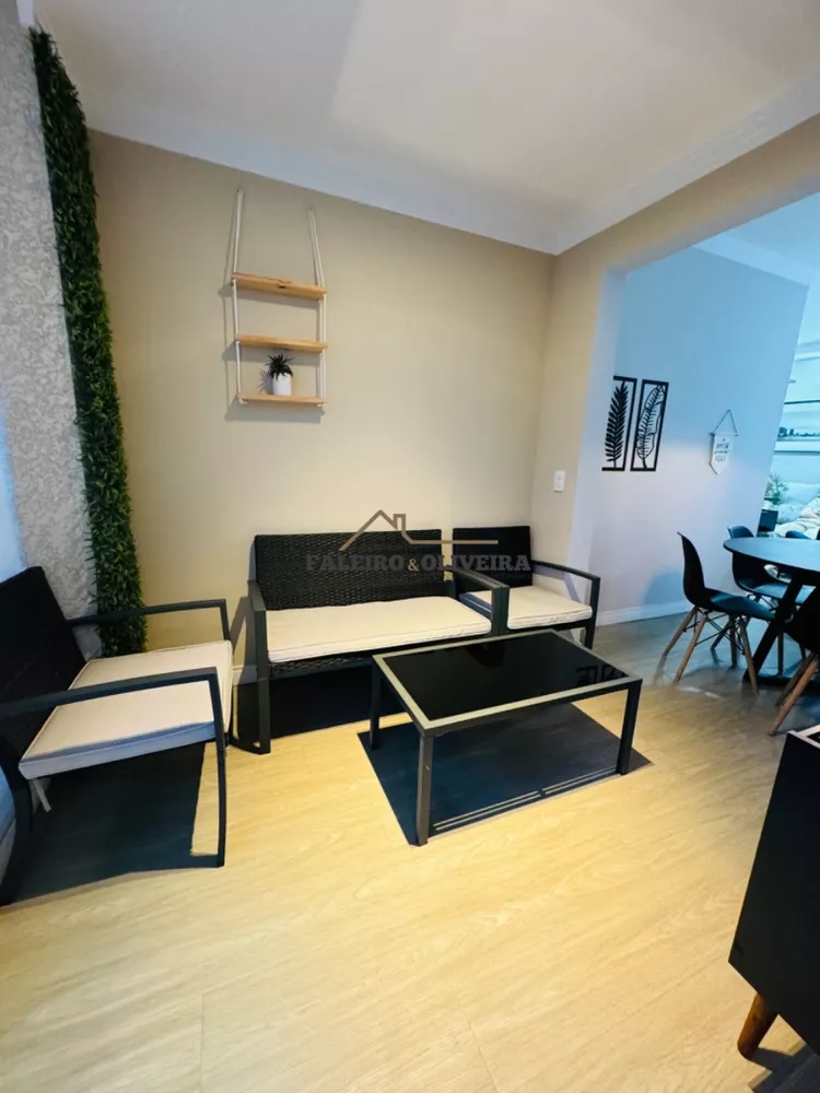 Apartamento à venda com 2 quartos, 68m² - Foto 4