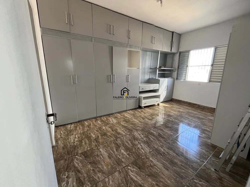 Casa, 6 quartos, 350 m² - Foto 8