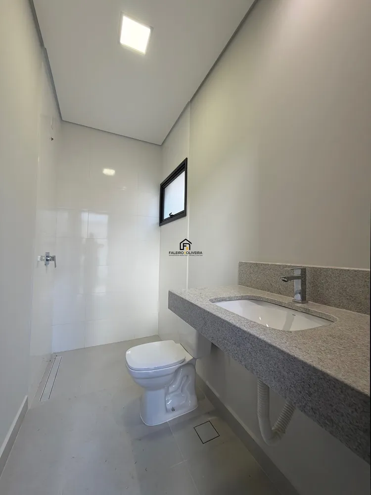 Casa, 3 quartos, 242 m² - Foto 13
