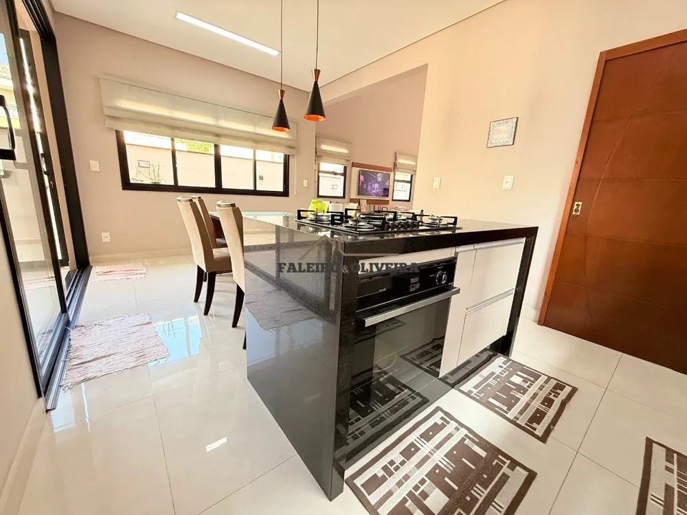 Casa, 4 quartos, 230 m² - Foto 10