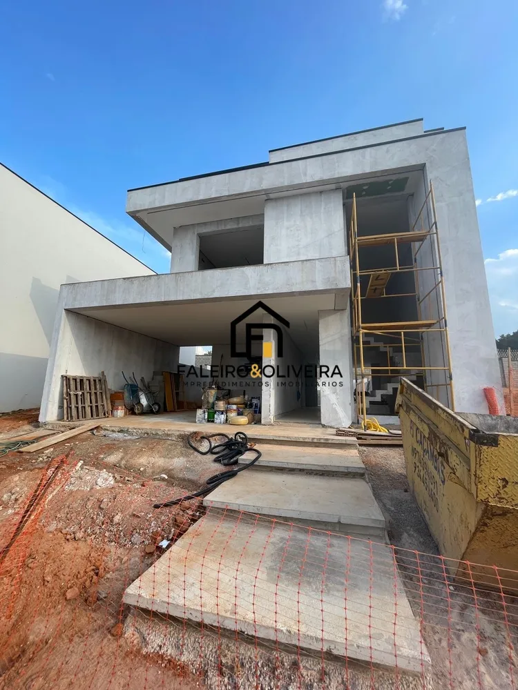 Casa, 4 quartos, 235 m² - Foto 13