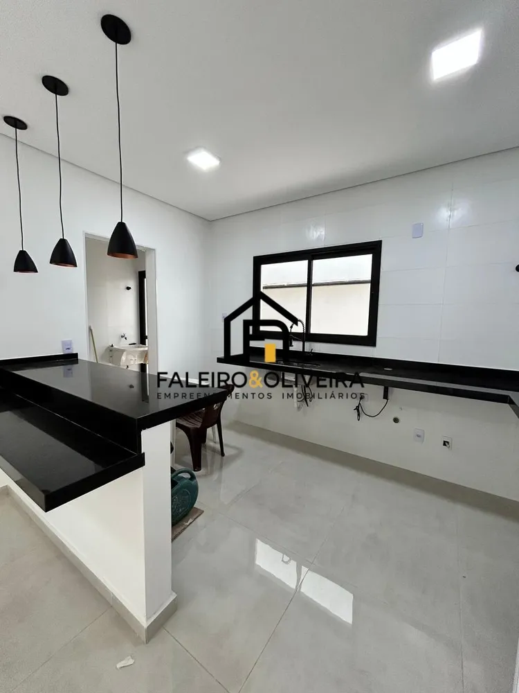 Casa, 3 quartos - Foto 1