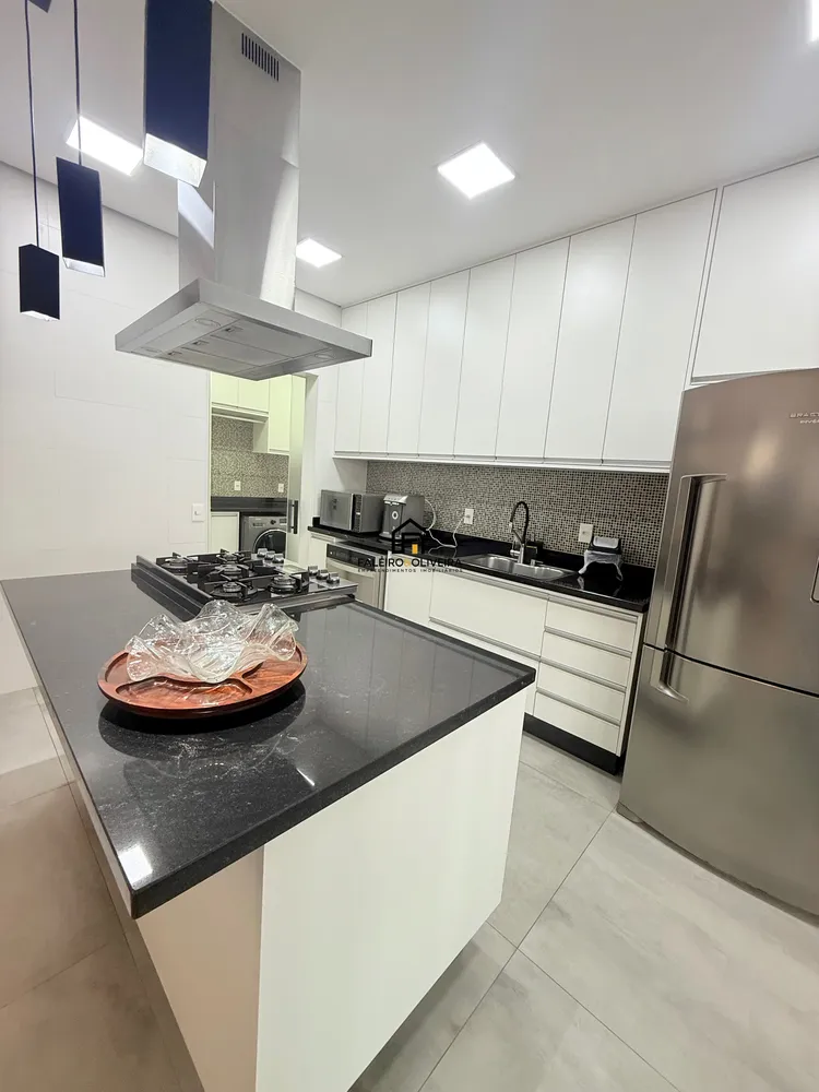 Casa, 4 quartos, 275 m² - Foto 11