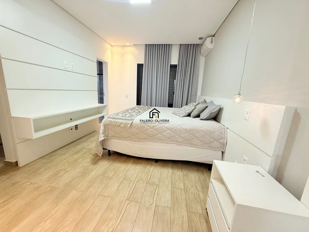 Casa, 4 quartos, 275 m² - Foto 15