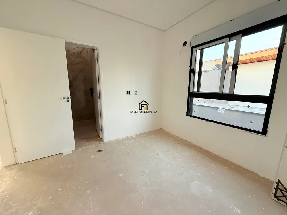 Casa, 3 quartos, 253 m² - Foto 6