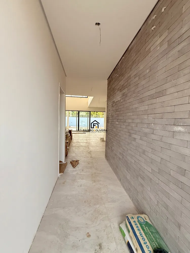 Casa, 3 quartos, 253 m² - Foto 2