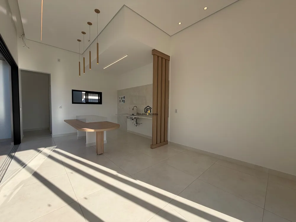 Casa, 3 quartos, 130 m² - Foto 1
