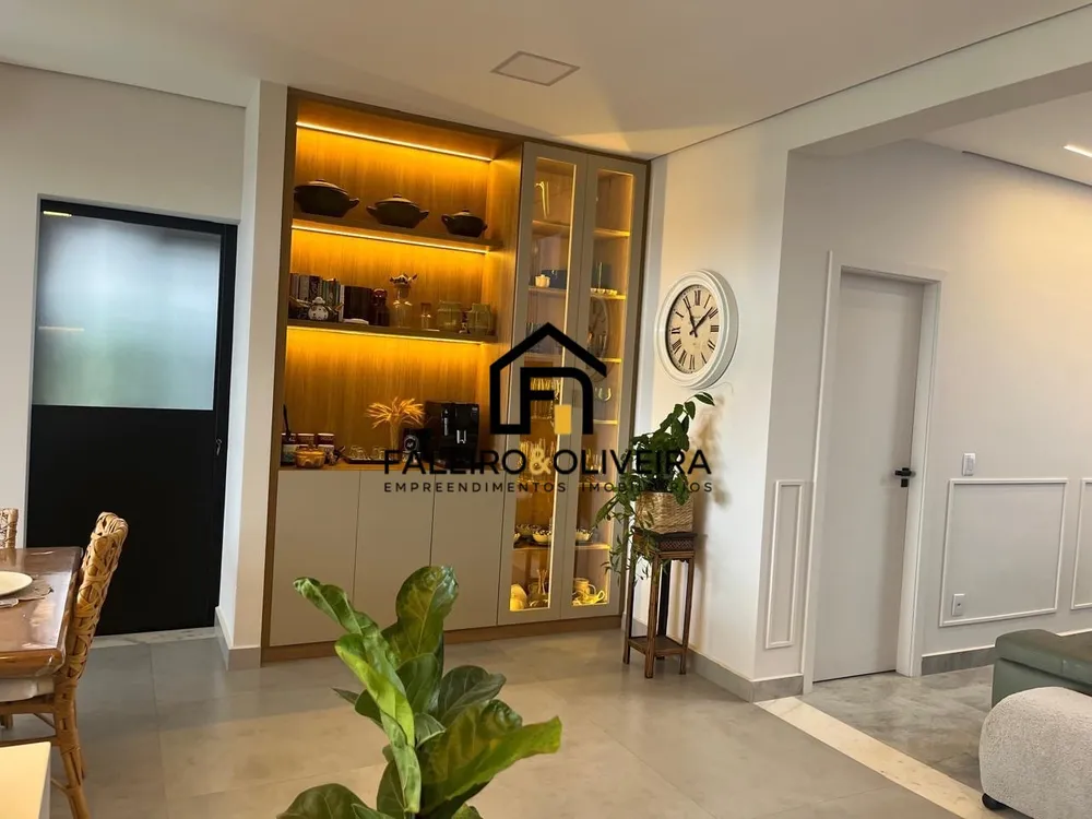 Casa, 3 quartos, 234 m² - Foto 5