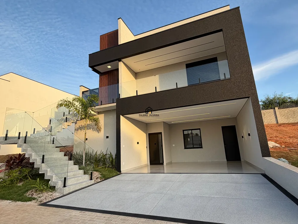 Casa, 3 quartos, 220 m² - Foto 1