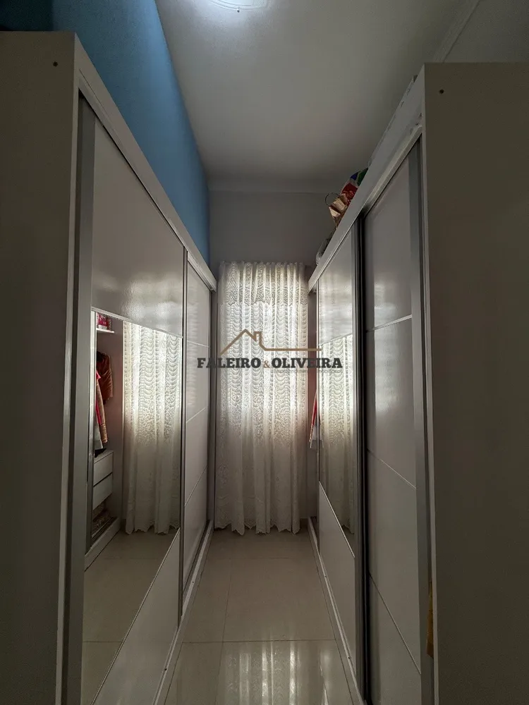 Casa, 3 quartos, 235 m² - Foto 9