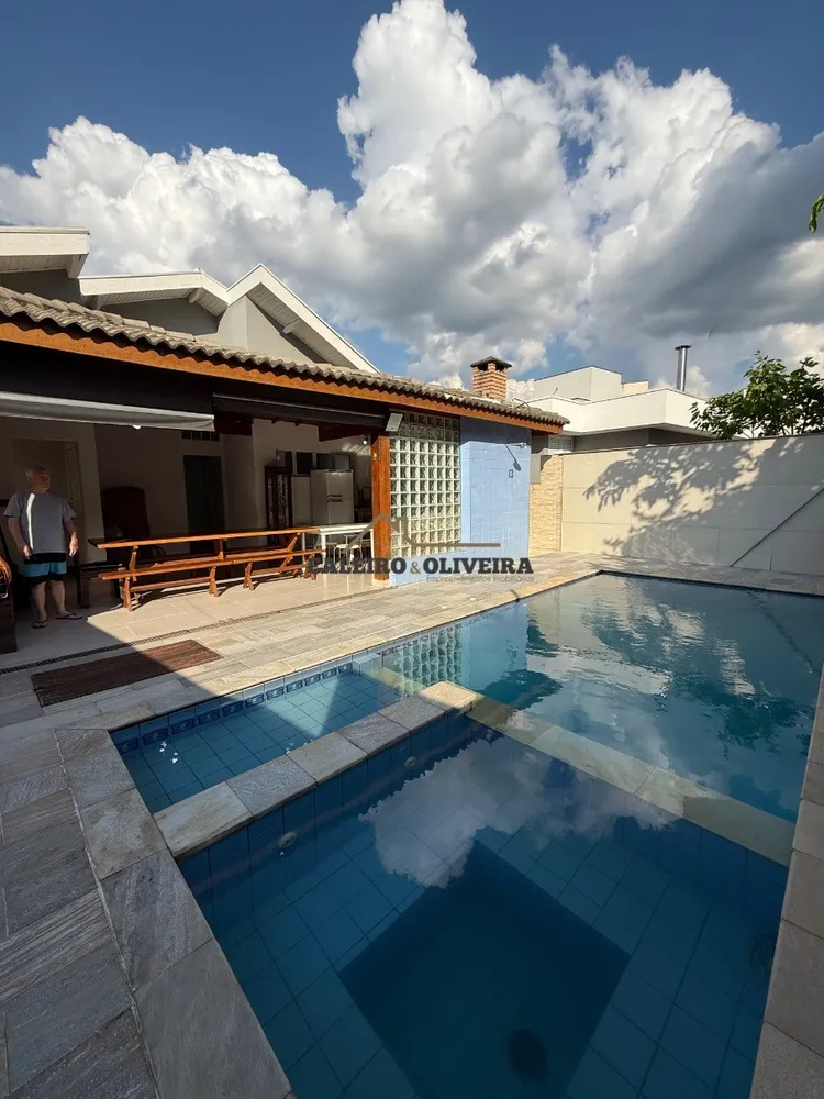 Casa, 3 quartos, 235 m² - Foto 15