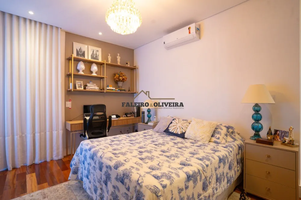 Casa, 3 quartos, 216 m² - Foto 8