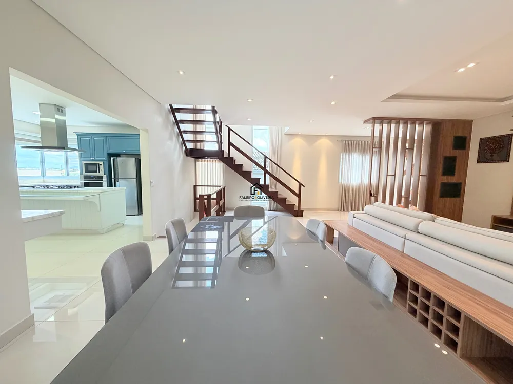 Casa, 4 quartos, 360 m² - Foto 4