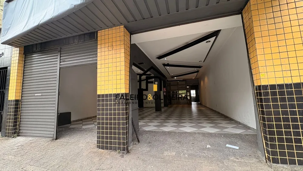 Loja-Salão, 242 m² - Foto 1