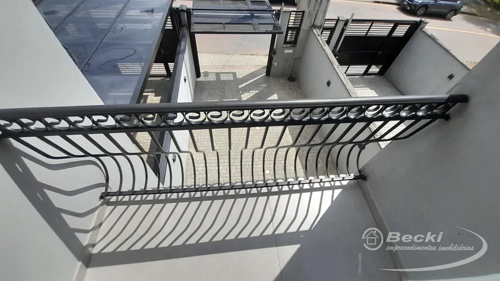 Casa, 3 quartos, 108 m² - Foto 1