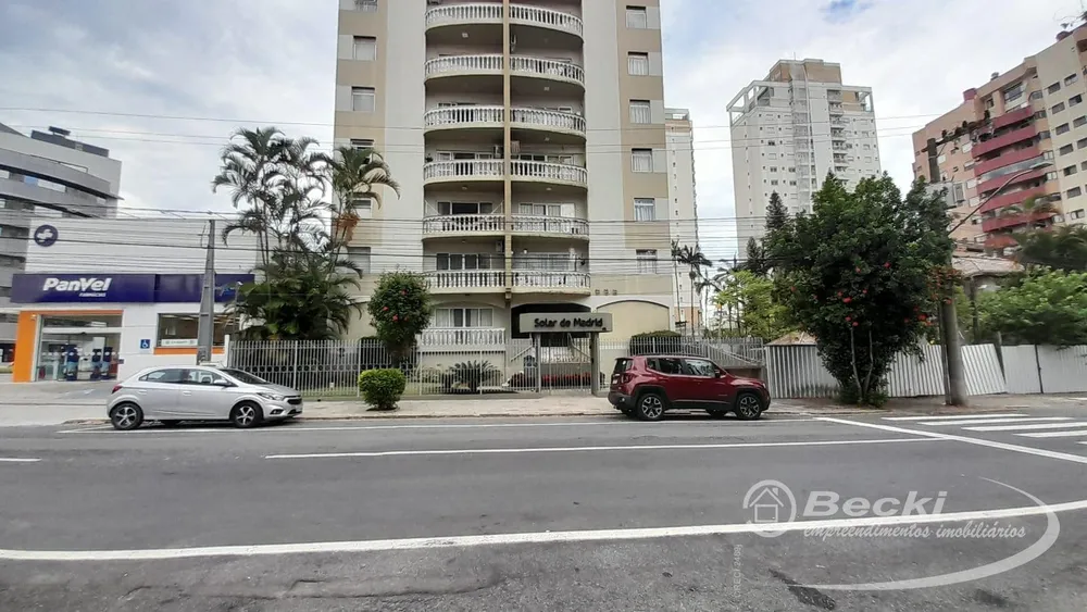 Apartamento, 3 quartos, 122 m² - Foto 2