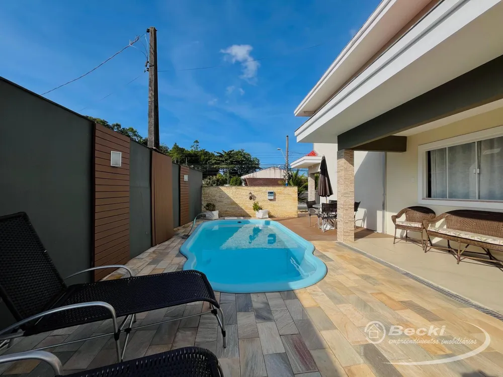 Casa, 3 quartos, 146 m² - Foto 1