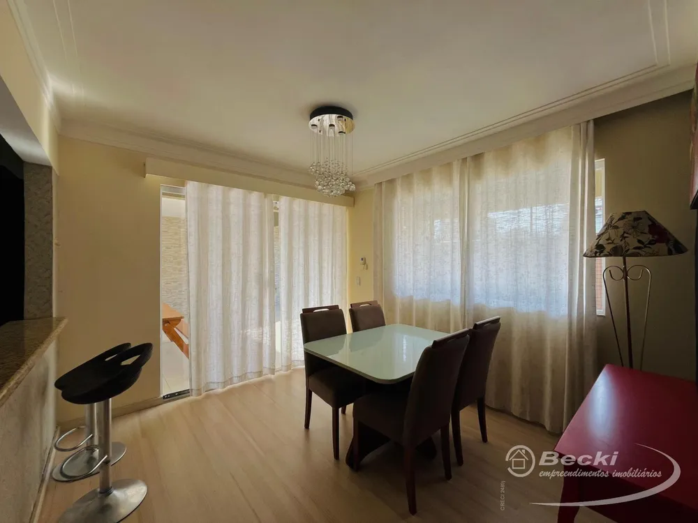 Casa, 3 quartos, 146 m² - Foto 4