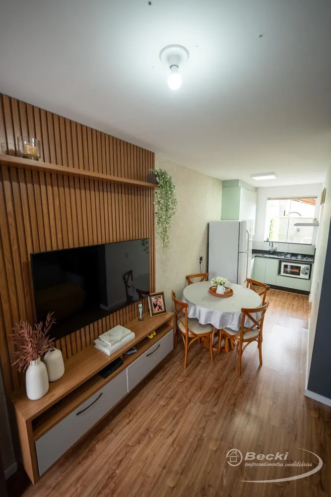 Casa, 2 quartos, 56 m² - Foto 3