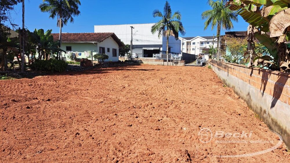 Terreno, 708 m² - Foto 1