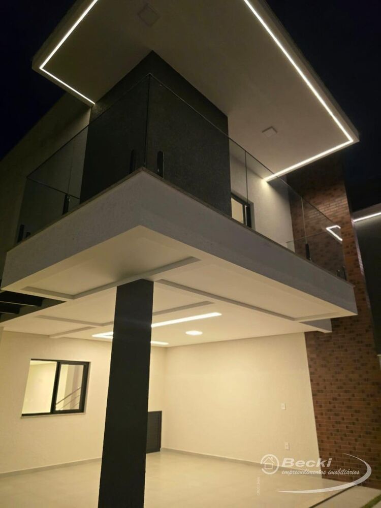 Casa, 3 quartos, 180 m² - Foto 1