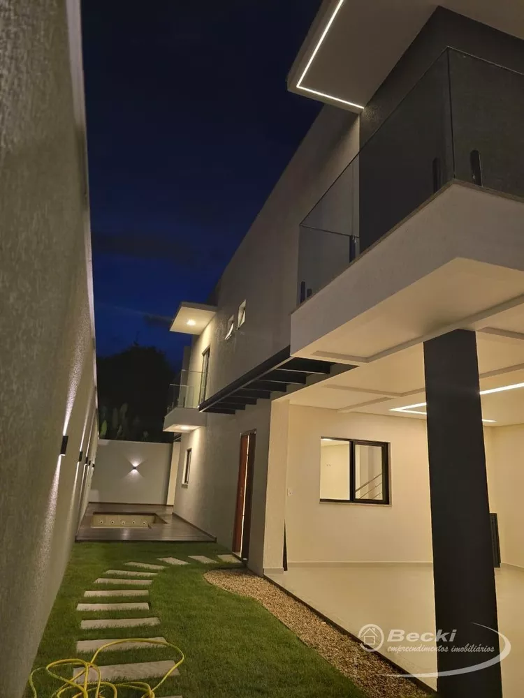 Casa, 3 quartos, 180 m² - Foto 2