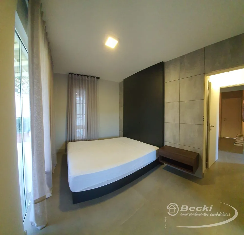 Casa, 3 quartos, 265 m² - Foto 11
