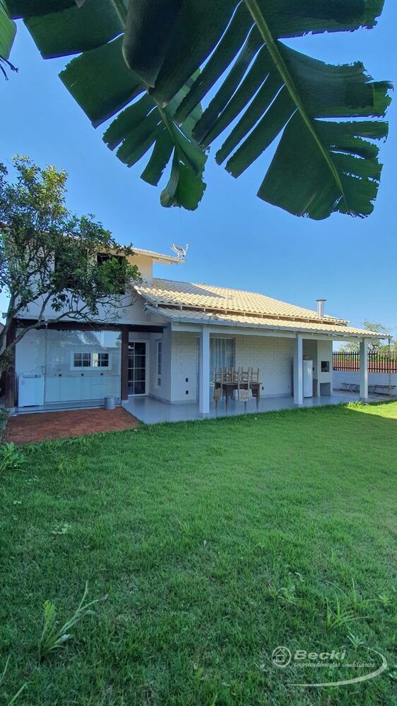 Casa, 3 quartos, 265 m² - Foto 2