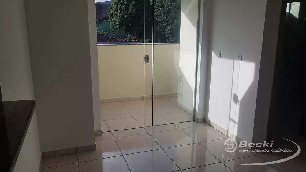 Apartamento, 2 quartos, 75 m² - Foto 4