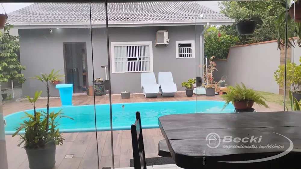 Casa, 4 quartos, 120 m² - Foto 1
