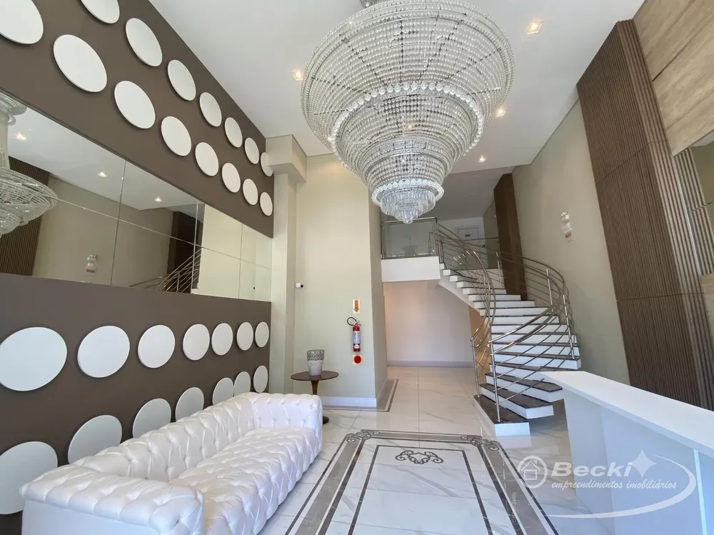 Apartamento, 3 quartos, 140 m² - Foto 1