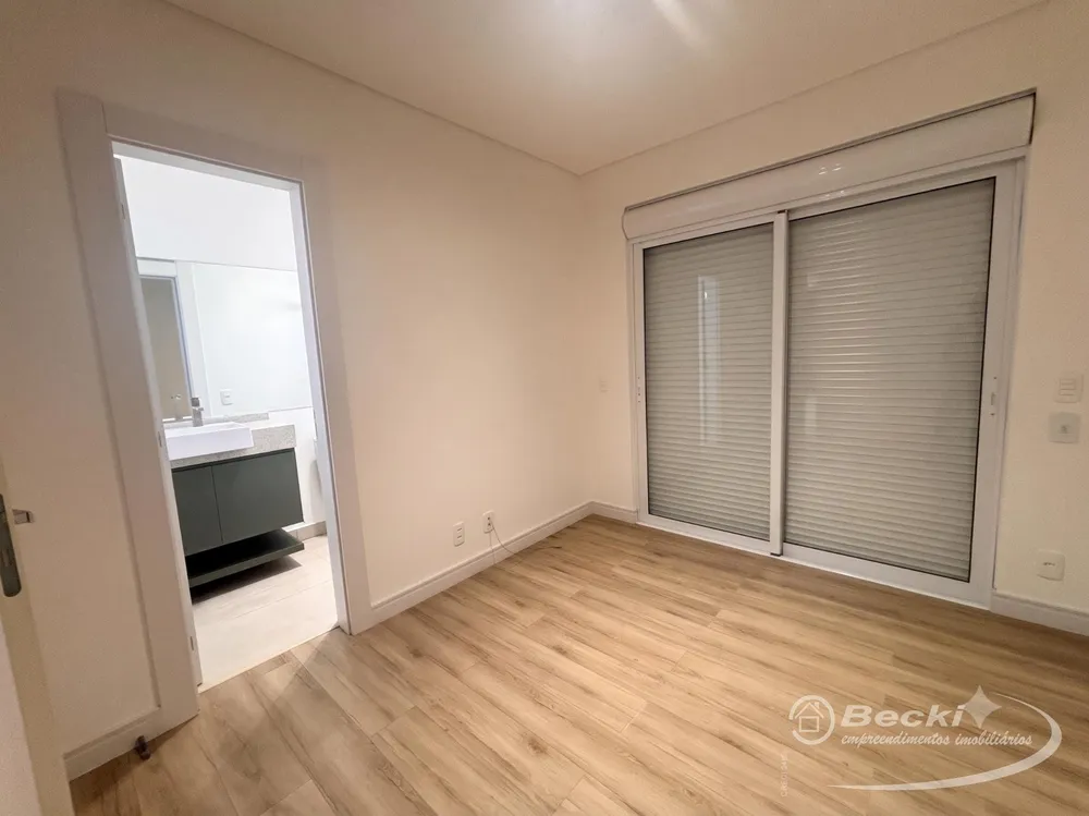 Apartamento, 3 quartos, 140 m² - Foto 10