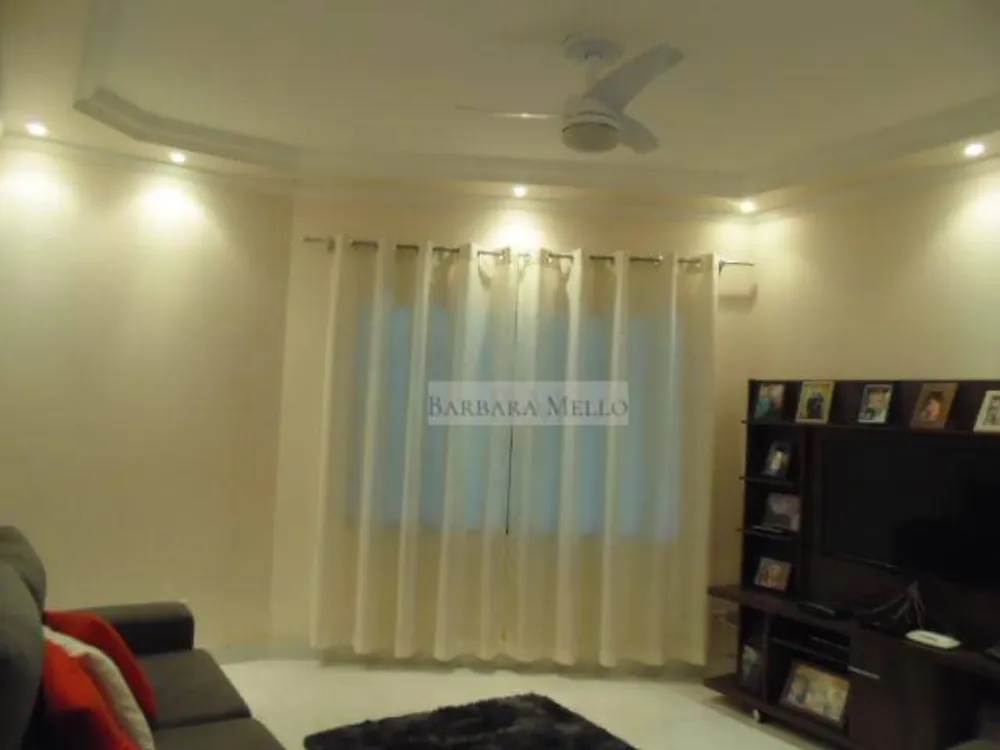 Casa, 3 quartos, 156 m² - Foto 1