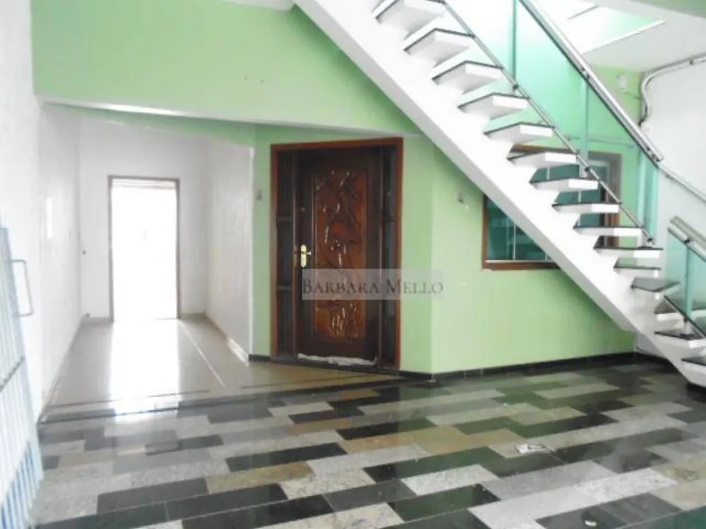 Casa, 2 quartos, 220 m² - Foto 1