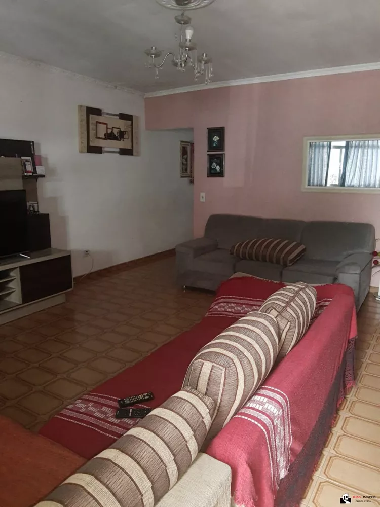 Casa, 5 quartos, 200 m² - Foto 1