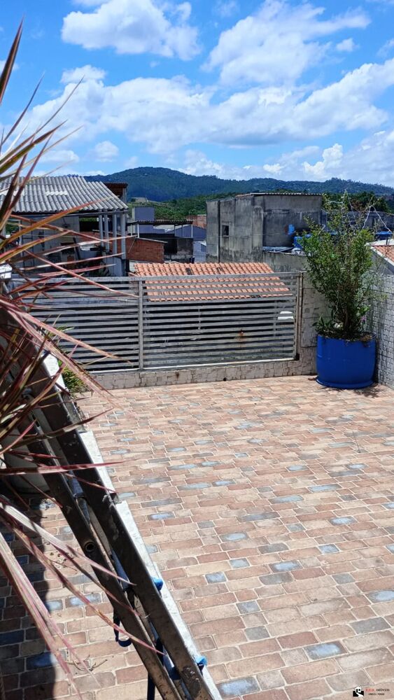 Casa, 6 quartos, 125 m² - Foto 2