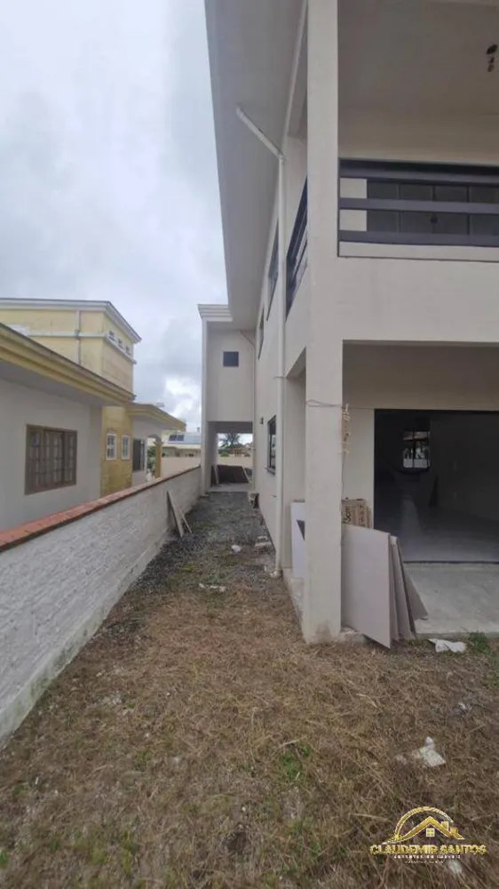 Casa, 3 quartos, 245 m² - Foto 13
