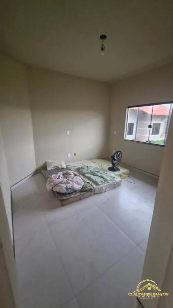 Casa, 3 quartos, 245 m² - Foto 1