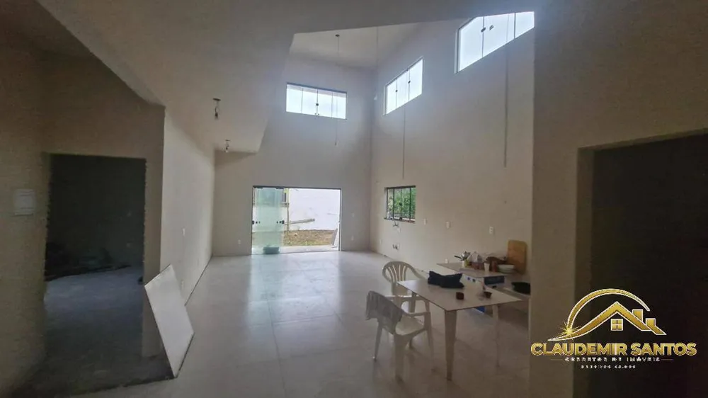 Casa, 3 quartos, 245 m² - Foto 12