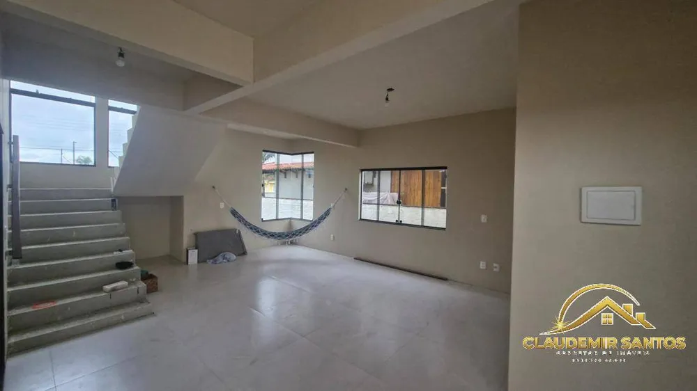 Casa, 3 quartos, 245 m² - Foto 4