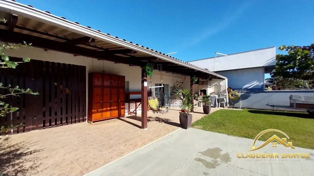 Casa, 3 quartos, 200 m² - Foto 3