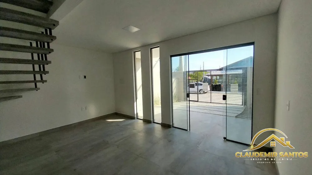 Casa, 3 quartos, 98 m² - Foto 2