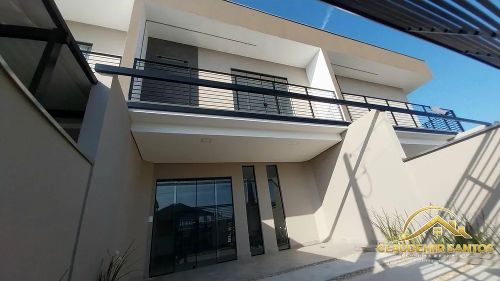 Casa, 3 quartos, 98 m² - Foto 1