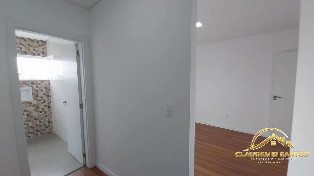 Casa, 3 quartos, 122 m² - Foto 1