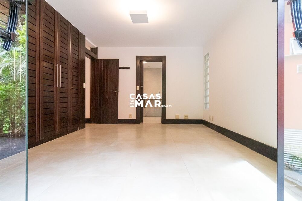 Casa, 5 quartos, 384 m² - Foto 31
