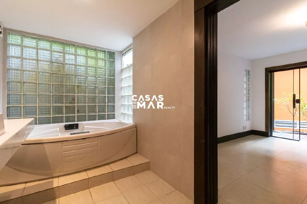 Casa, 5 quartos, 384 m² - Foto 2