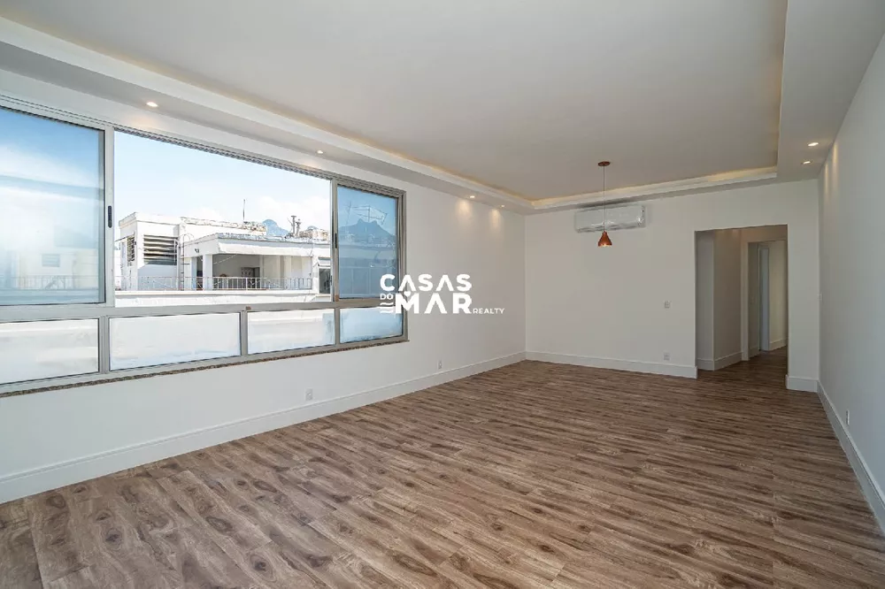 Apartamento à venda com 4 quartos, 130m² - Foto 1