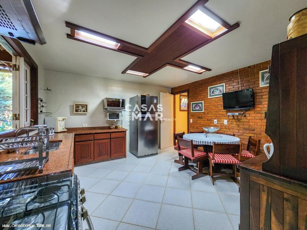Casa, 6 quartos, 1500 m² - Foto 36