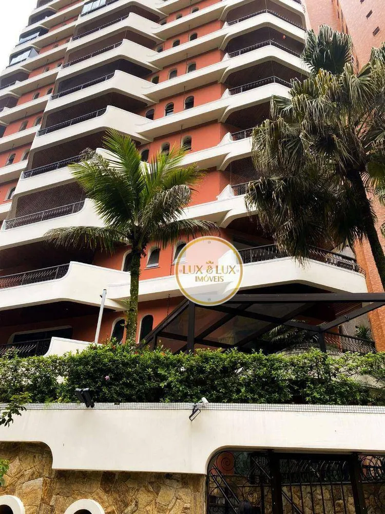 Apartamento, 3 quartos, 280 m² - Foto 1