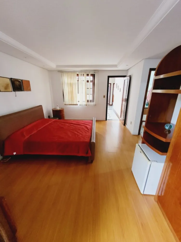 Casa, 3 quartos, 290 m² - Foto 10